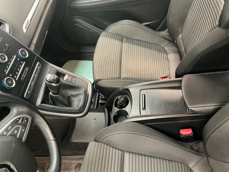 Renault Grand Scenic 1.7 BLUE dCi Grand Business Edition 2019 – снимка 30