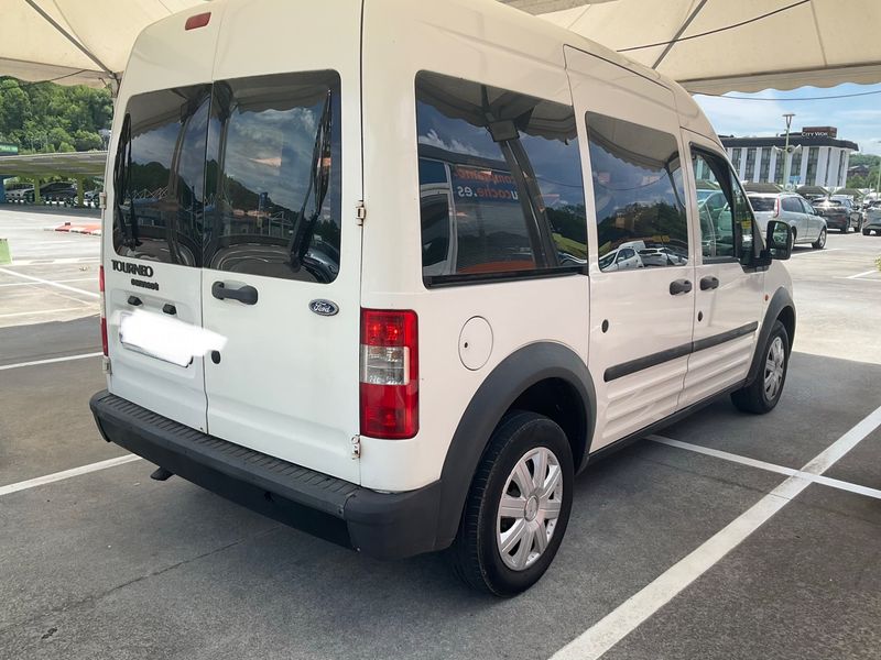 Ford Tourneo Connect 1.8 TDCi Kombi lang 2005 – снимка 2