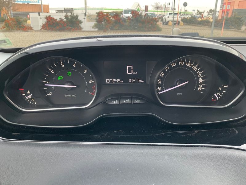 Peugeot 208 1.0 VTi Active 2016 – снимка 18