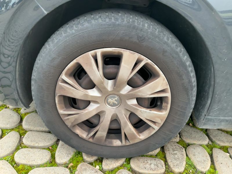 Peugeot 208 1.0 VTi Active 2016 – снимка 3
