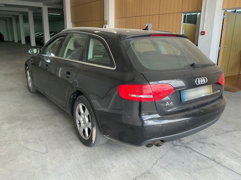 Audi A4 2.0 TDI 2009 – снимка 3