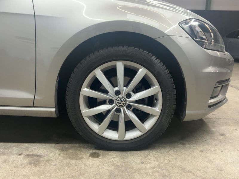 Volkswagen Golf VII 1.6 TDI Comfortline BlueMotion Tech 2018 – снимка 11