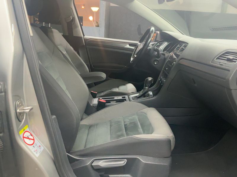 Volkswagen Golf VII 1.6 TDI Comfortline BlueMotion Tech 2018 – снимка 16