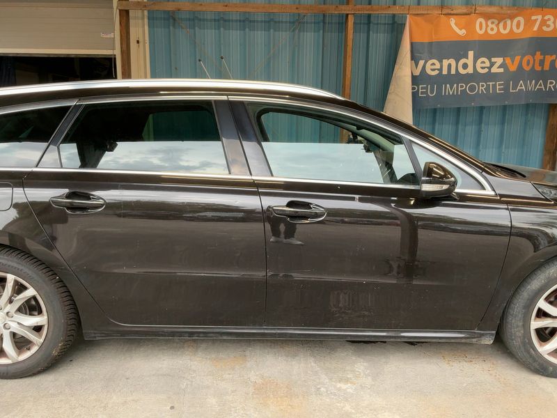 Peugeot 508 1.6 e-HDi Access 2015 – снимка 10