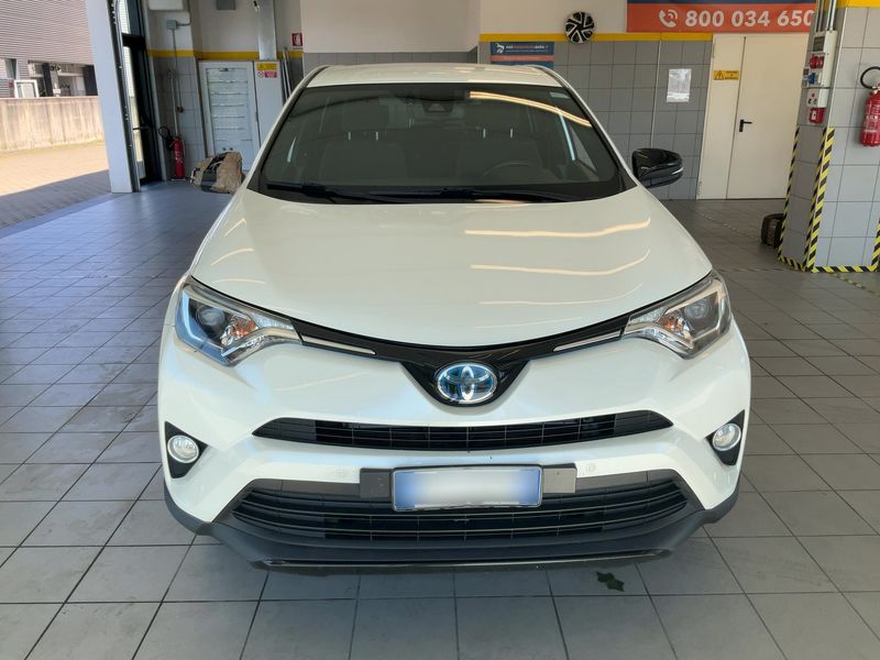 Toyota RAV 4 2.5 Hybrid Dynamic 2018 – снимка 14