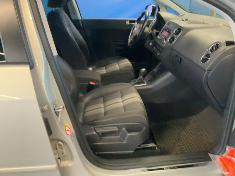 Volkswagen Golf VI Plus 1.2 TSI Match 2013 – снимка 16