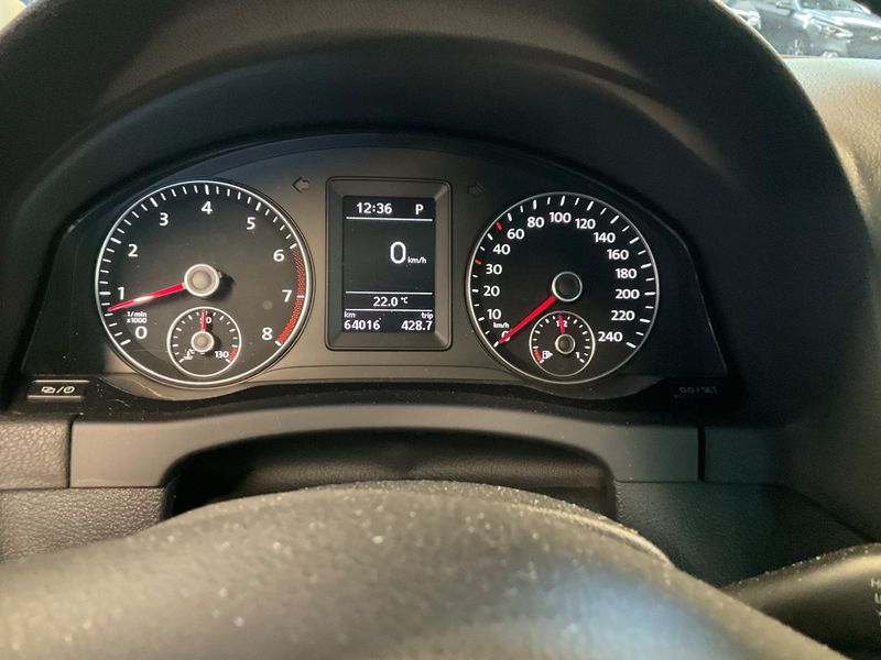 Volkswagen Golf VI Plus 1.2 TSI Match 2013 – снимка 18