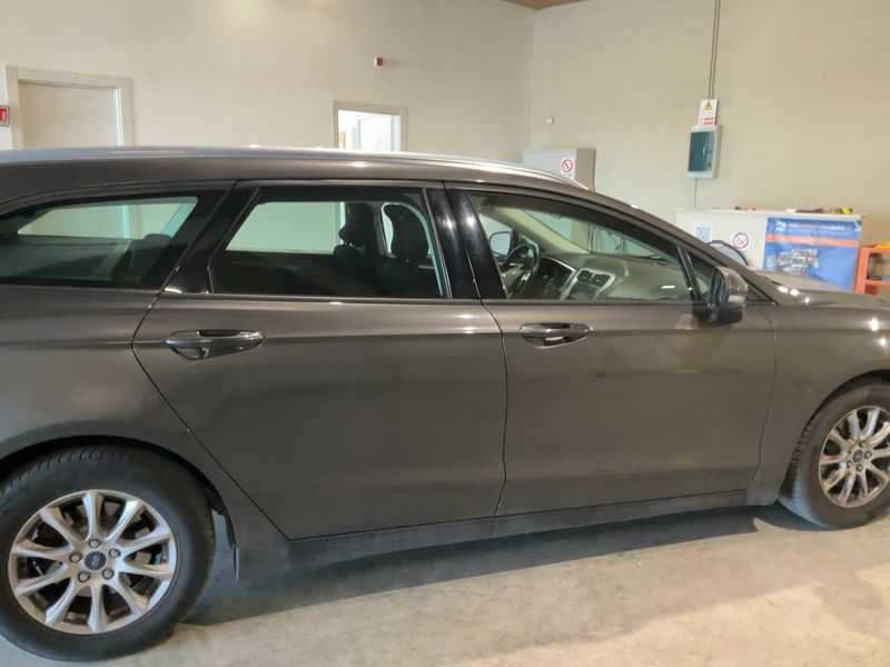 Ford Mondeo 2.0 TDCi Business Edition 2017 – снимка 10