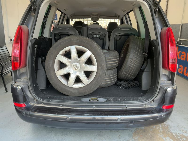 Peugeot 807 2.0 HDi Allure 2013 – снимка 16