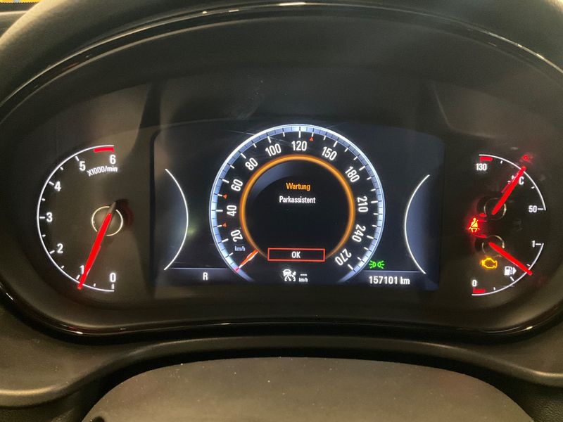Opel Insignia Sports Tourer 2.0 CDTI Business Innovation 2016 – снимка 39