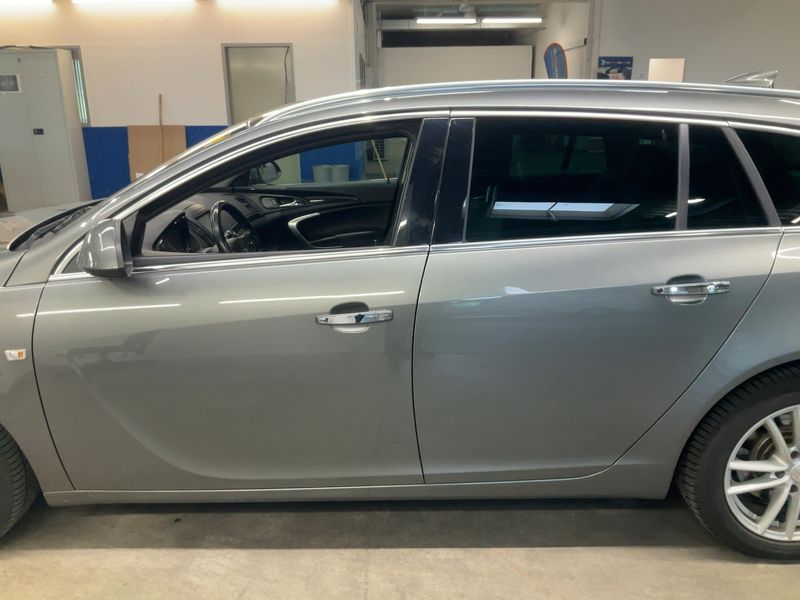 Opel Insignia Sports Tourer 2.0 CDTI Business Innovation 2016 – снимка 4