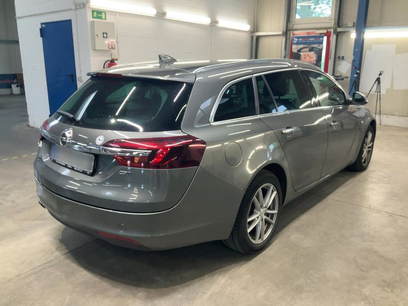 Opel Insignia Sports Tourer 2.0 CDTI Business Innovation 2016 – снимка 8