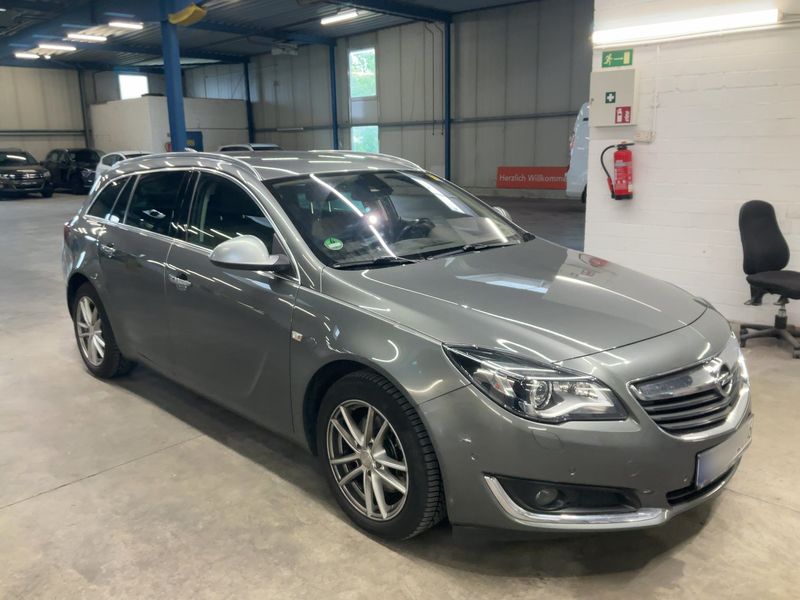 Opel Insignia Sports Tourer 2.0 CDTI Business Innovation 2016 – снимка 12