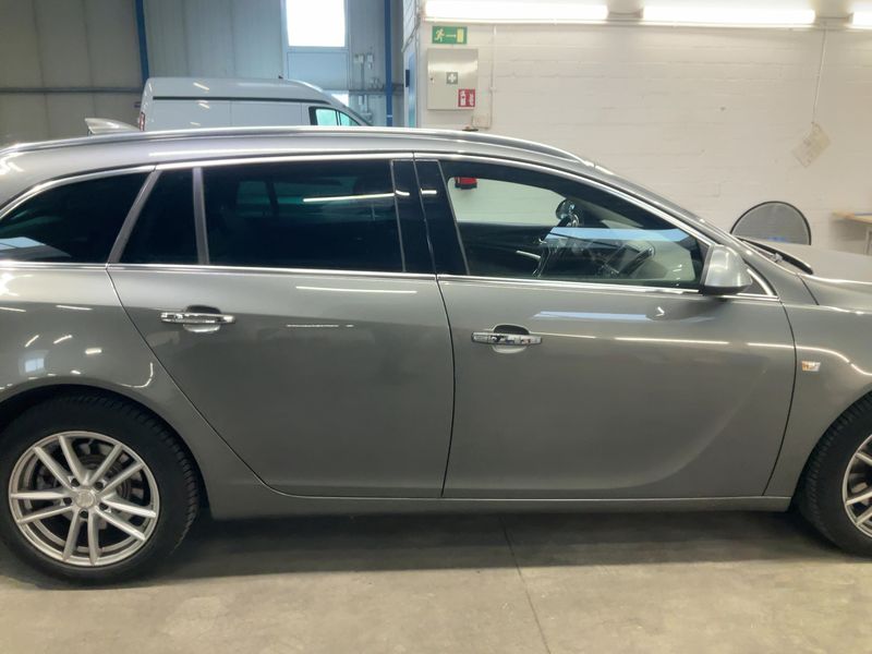 Opel Insignia Sports Tourer 2.0 CDTI Business Innovation 2016 – снимка 10