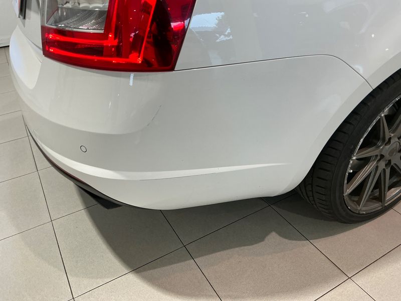 Skoda Octavia 2.0 TDI RS 2015 – снимка 27