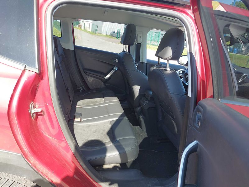 Peugeot 2008 1.6 Blue-HDi Crossway 2018 – снимка 14