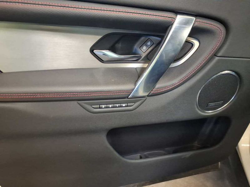 Land Rover Discovery Sport P250 Mild-Hybrid SE R-Dynamic AWD 2023 – снимка 27