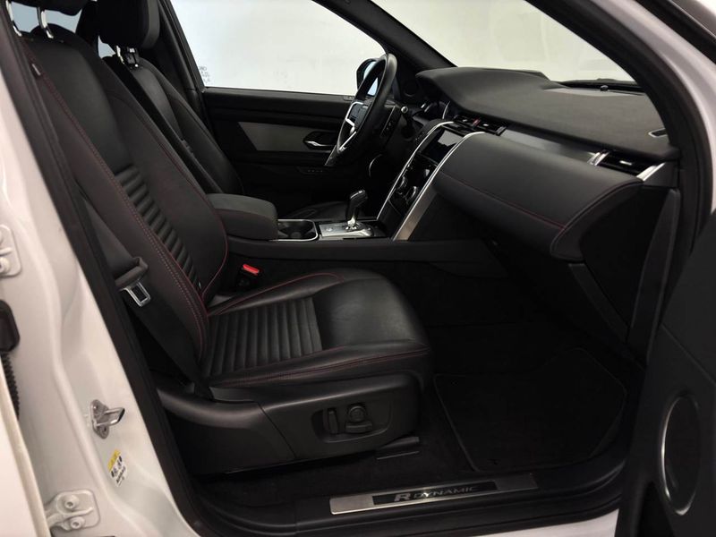Land Rover Discovery Sport P250 Mild-Hybrid SE R-Dynamic AWD 2023 – снимка 6