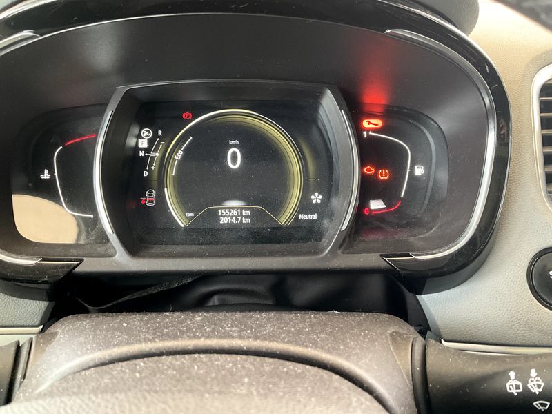 Renault Espace 1.6 dCi Energy Zen 2015 – снимка 28