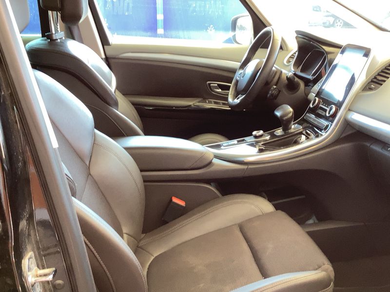 Renault Espace 1.6 dCi Energy Zen 2015 – снимка 16