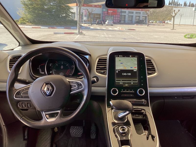 Renault Espace 1.6 dCi Energy Zen 2015 – снимка 17