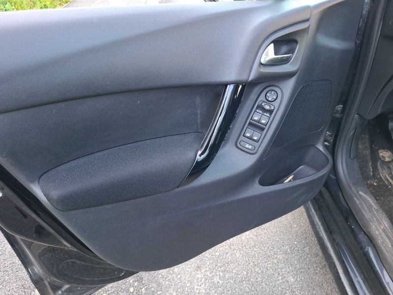 Citroen C3 1.4 HDi Collection 2013 – снимка 47