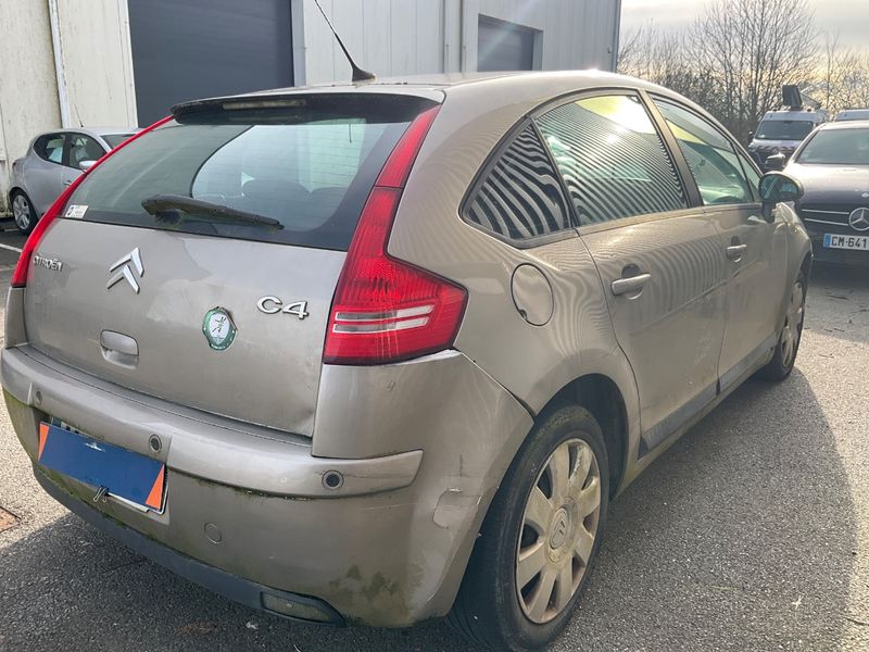 Citroen C4 1.6 HDi Dynamic 2009 – снимка 2