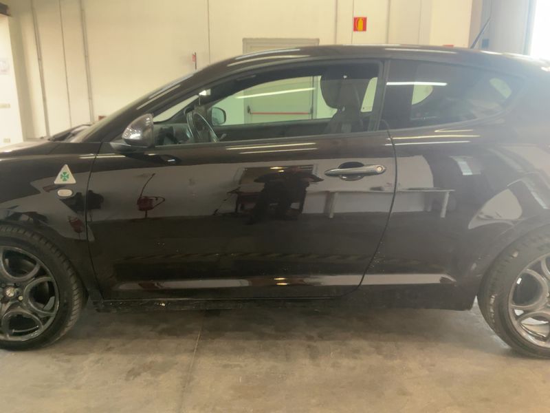 Alfa Romeo MiTo 1.4 Turbo Quadrifoglio Verde 2015 – снимка 4