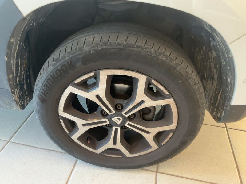 Dacia Duster 1.6 SCe Prestige 2018 – снимка 11