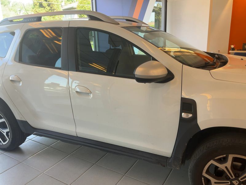 Dacia Duster 1.6 SCe Prestige 2018 – снимка 10