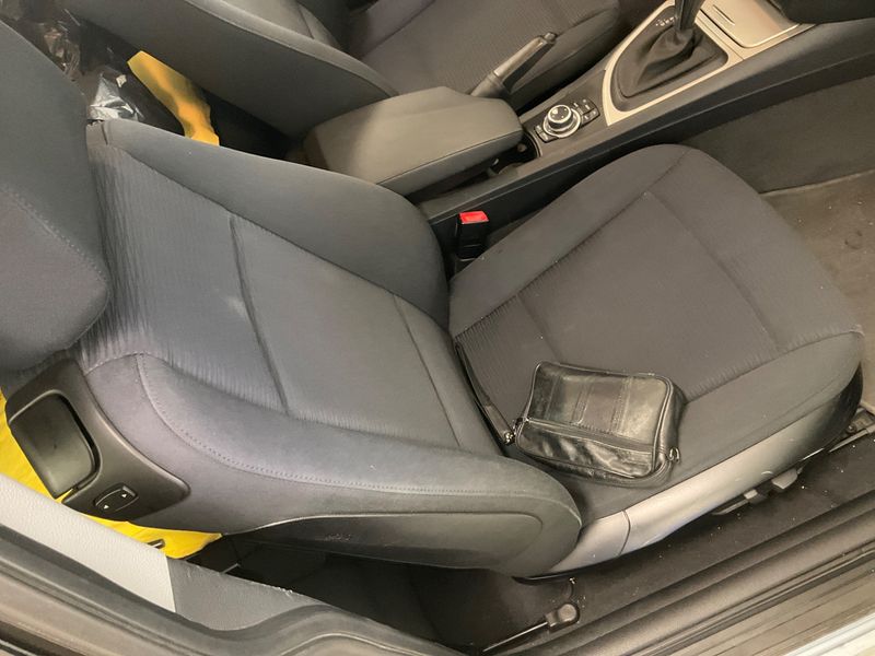 BMW 1er 118d 2010 – снимка 23