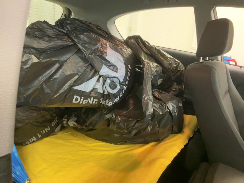 BMW 1er 118d 2010 – снимка 20