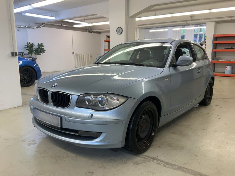 BMW 1er 118d 2010 – снимка 1
