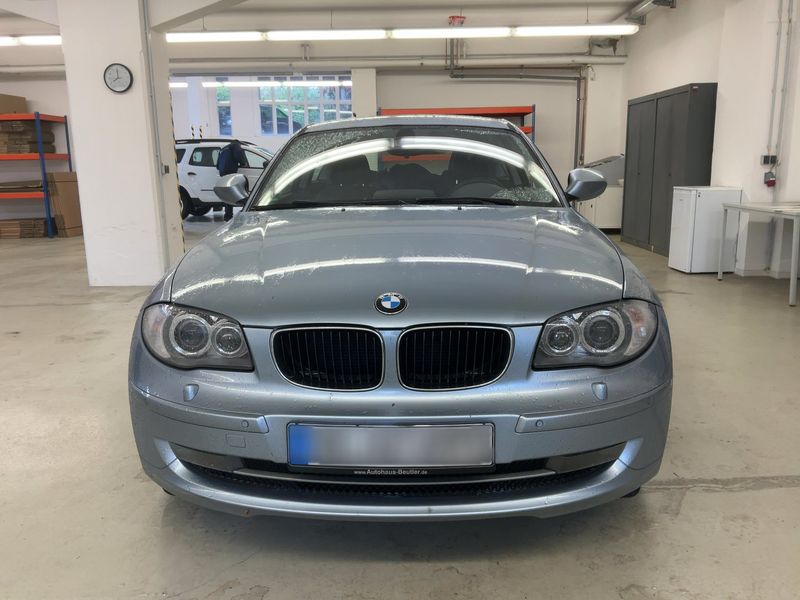 BMW 1er 118d 2010 – снимка 14