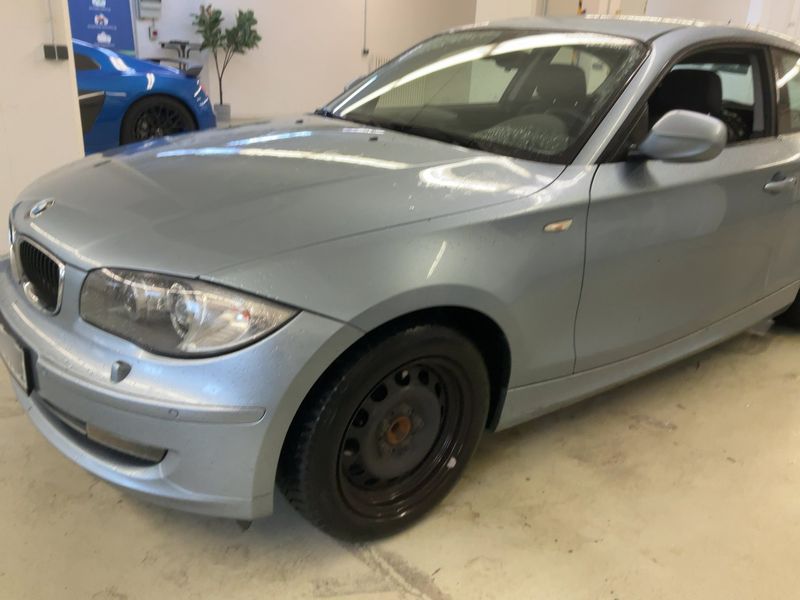 BMW 1er 118d 2010 – снимка 2