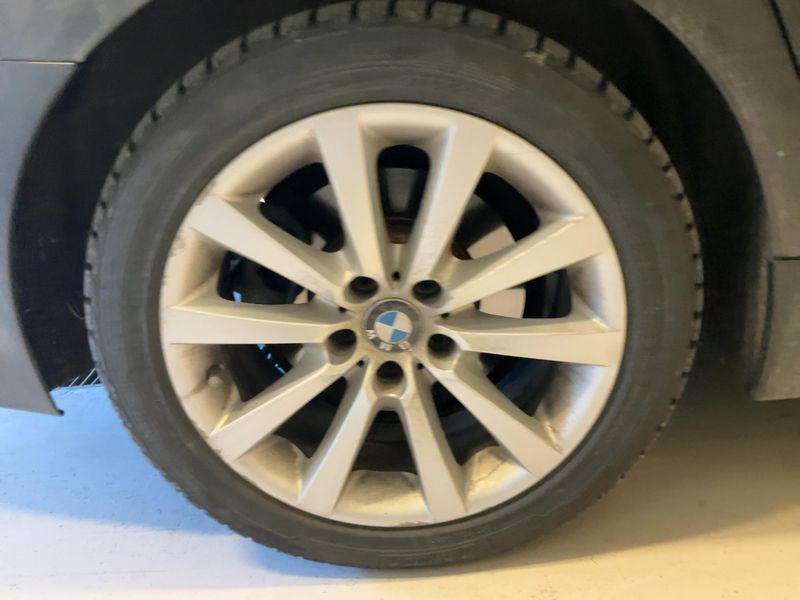 BMW 5er 520d xDrive 2015 – снимка 17