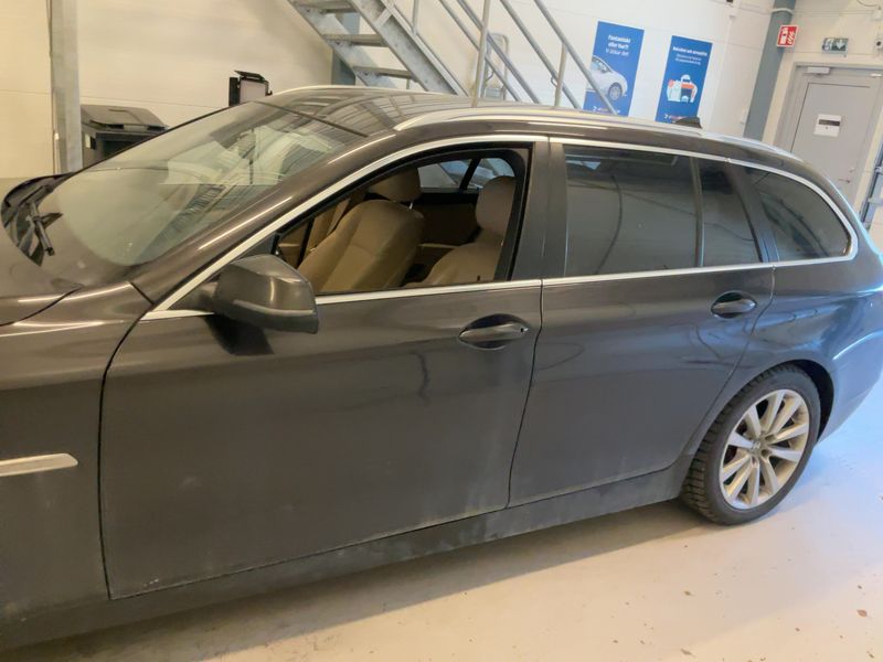 BMW 5er 520d xDrive 2015 – снимка 4