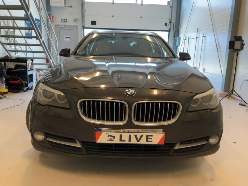 BMW 5er 520d xDrive 2015 – снимка 9