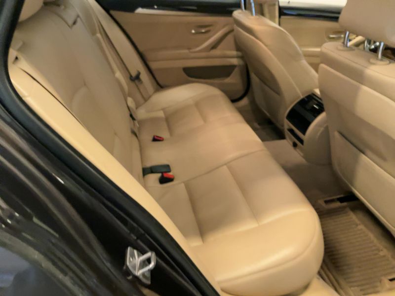BMW 5er 520d xDrive 2015 – снимка 14