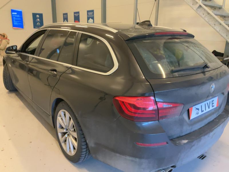 BMW 5er 520d xDrive 2015 – снимка 3