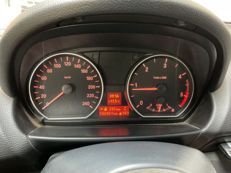 BMW 1er 118d 2007 – снимка 4