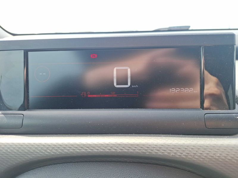 Citroen C4 Cactus 1.5 Blue-HDi Shine 2020 – снимка 12