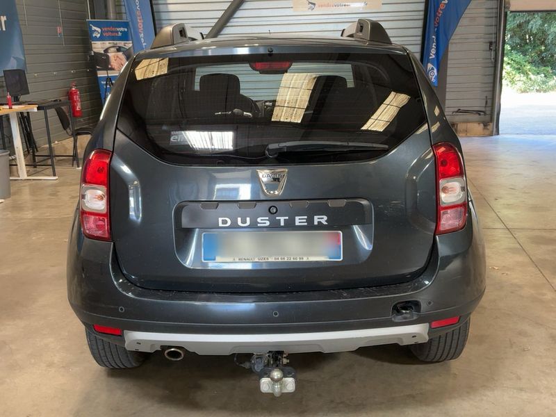 Dacia Duster 1.5 dCi SL Black Touch 4x2 2017 – снимка 7