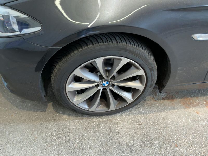 BMW 5er 520d 2016 – снимка 16