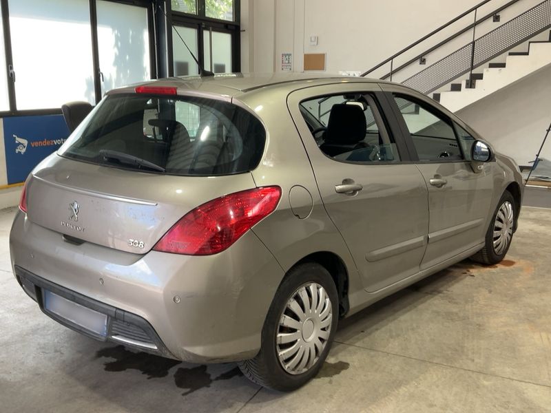 Peugeot 308 1.6 HDi Business Pack 2012 – снимка 8