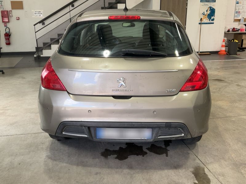 Peugeot 308 1.6 HDi Business Pack 2012 – снимка 7