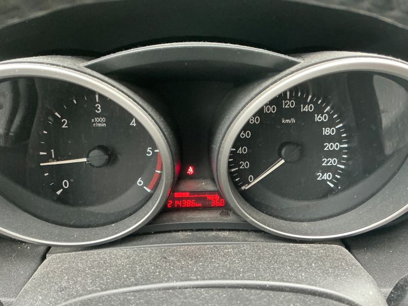 Mazda 5 1.6 CD Diesel Takumi 2014 – снимка 4