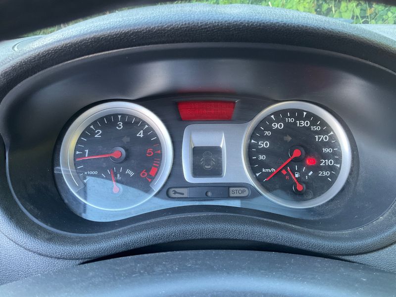 Renault Clio 1.5 dCi Société Générique 2011 – снимка 4