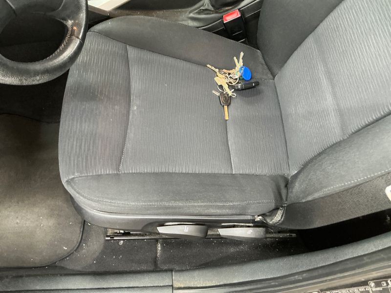 BMW X1 xDrive 18d 2010 – снимка 23
