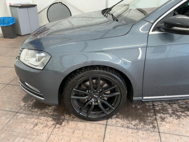 Volkswagen Passat 2.0 TDI Business Edition BlueMotion Tech 2014 – снимка 2